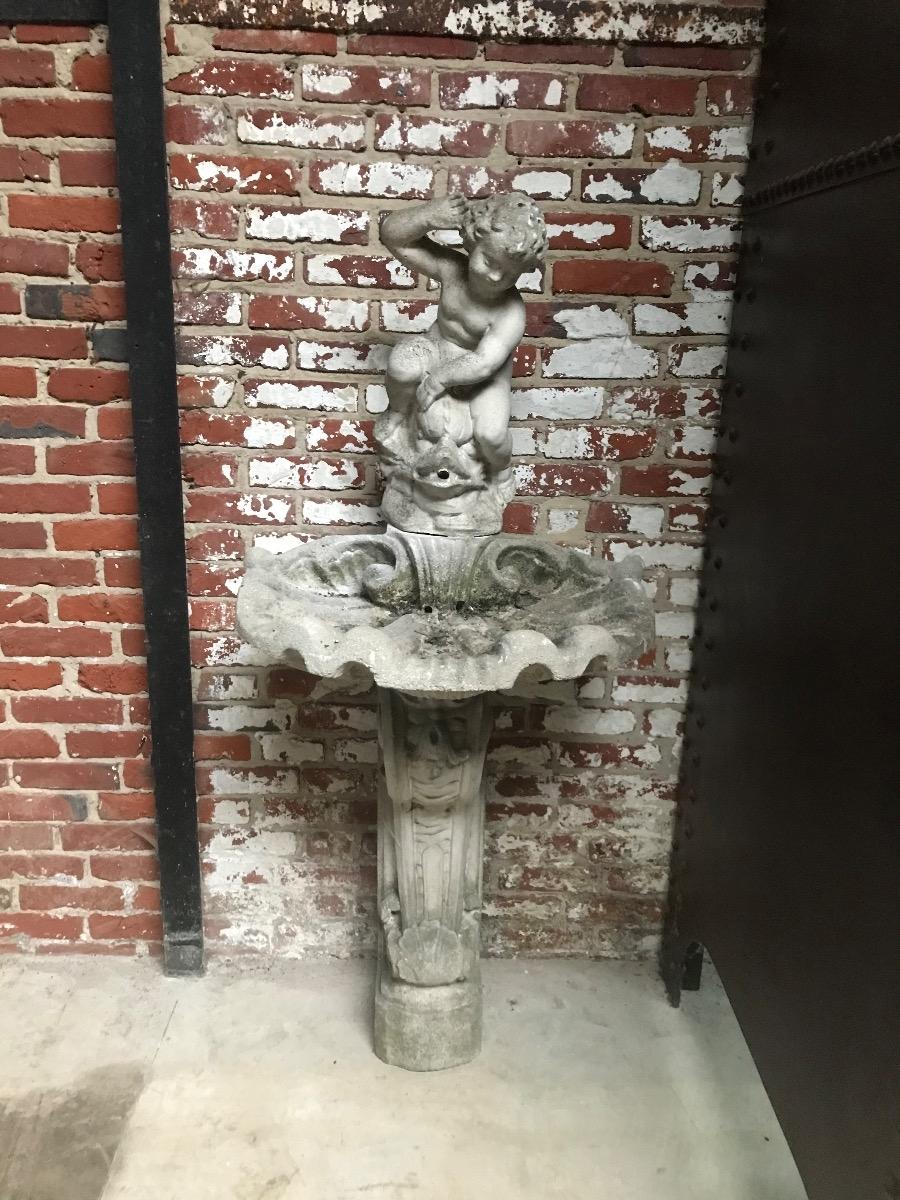 Fontaine en pierre reconstituer 